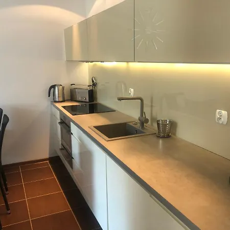 Dom Nad Morzem 250m Od Plazy Tatil Evi